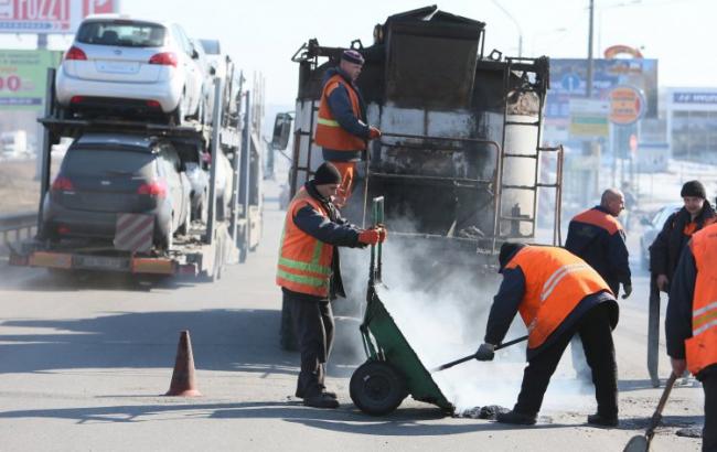 Порошенко назвал дату завершения строительства трассы Одесса - Рени
