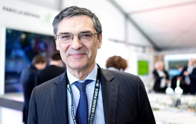 У Франції від коронавірусу помер екс-міністр промисловості