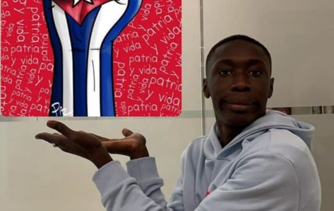 Самого популярного тиктокера мира задержали в США: что произошло