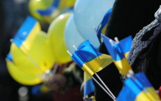 В оккупированном Крыму мужчину задержали за украинский флаг