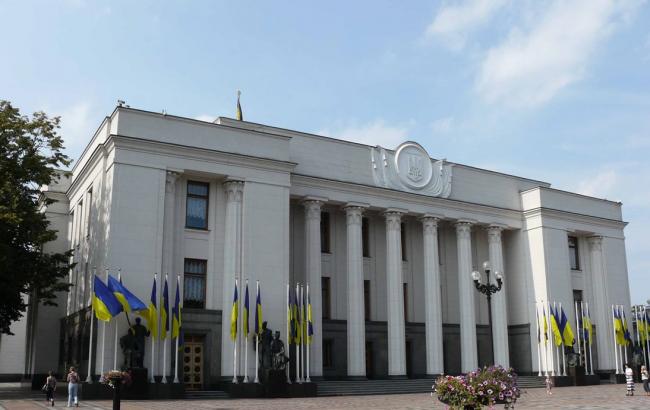 Комитет Рады предлагает установить акцизы на энергетические напитки