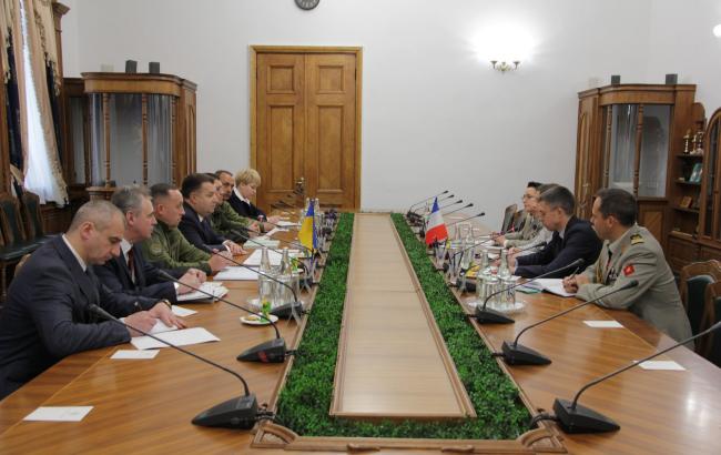 Посол Франції висловила підтримку Україні через агресію РФ в Азовському морі