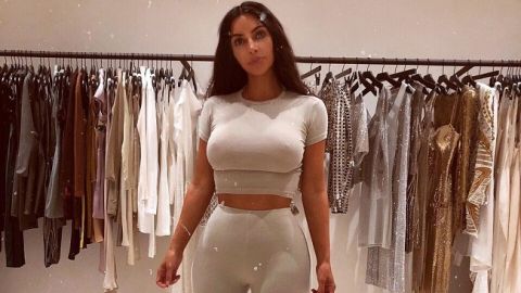 Мила і домашня: Кім Кардашян показала себе без макіяжу і укладки