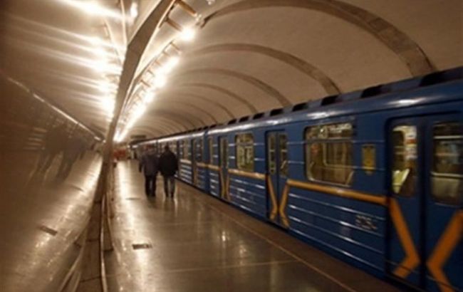 В Киеве 10 апреля из-за футбола возможны ограничения в работе трех станций метро