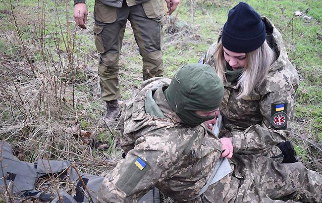 В Міноборони підтвердили інформацію про трьох поранених на Донбасі військових