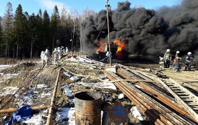 Рятувальники загасили пожежу нафтопродуктів у Львівській області