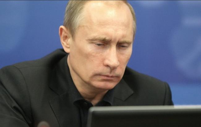 Путин обеспокоен "стремительной милитаризацией" Украины