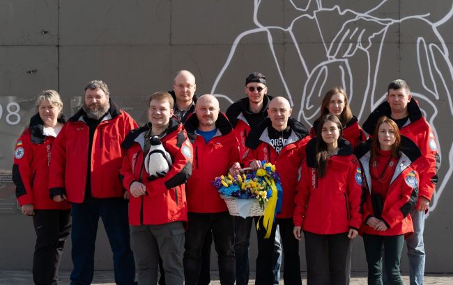 В Антарктиду вирушила ювілейна 30-та експедиція з України: рекордна кількість жінок у складі