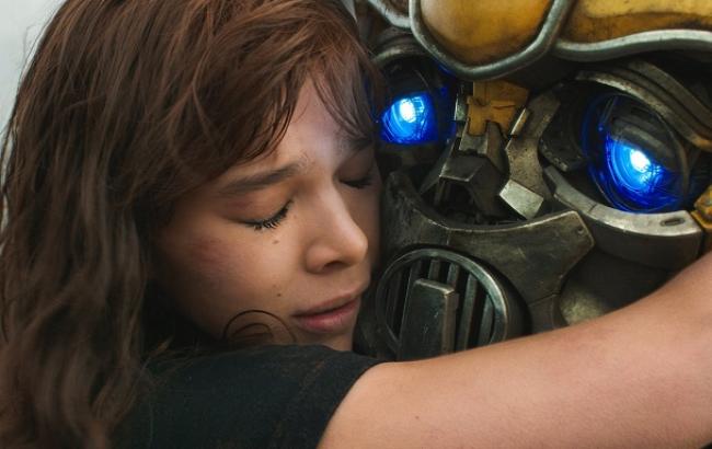 Фильм "Бамблби": смотреть онлайн трейлер