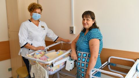 Я так счастлива! В Луцке 41-летняя украинка родила уже 17-го ребенка (фото)