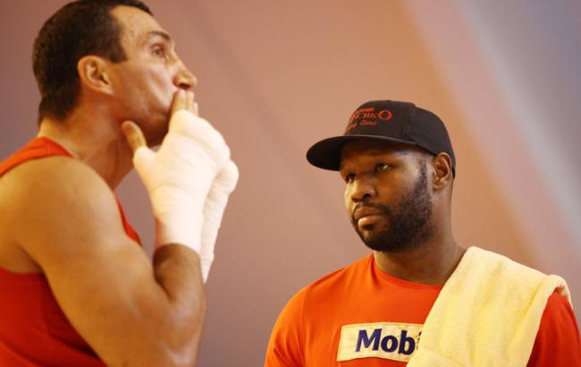 Володимиру Кличку є про що хвилюватися перед боєм з Ф'юрі, - Джонатан Бенкс