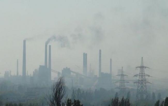 Госстат ухудшил данные по падению ВВП Украины за IІІ квартал 2014 г. с 5,1% до 5,3%