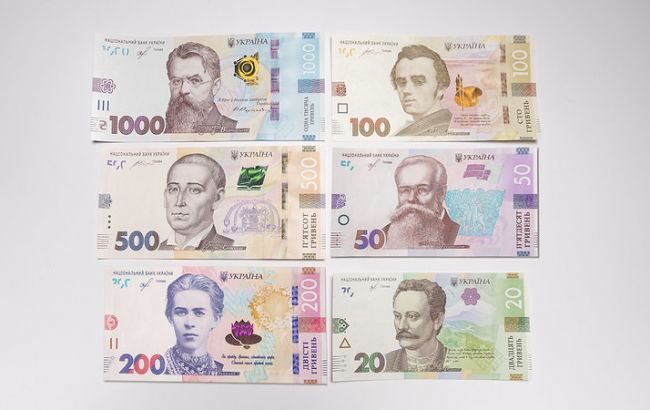 Минимальная зарплата в Украине снова превысила показатели Беларуси и России