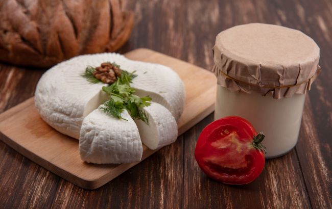 Готуємо сир вдома за 15 хвилин: більше не доведеться купувати!