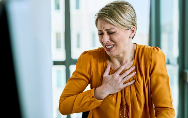 Никогда не делайте этого, если думаете что у вас сердечный приступ