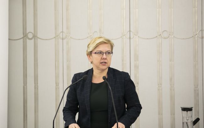 Польща припинила безкоштовні поставки пального в Україну