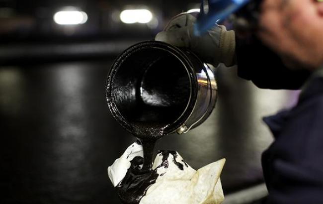 Ціна нафтової корзини ОПЕК виросла до 56,06 дол. за барель