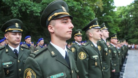 В Минобороны определили сроки вступления в военные вузы