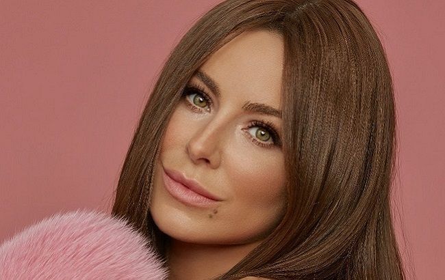 Ани Лорак удивила поклонников вызывающим видом (видео)