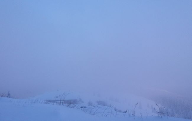 Высота снежного покрова в Карпатах превысила 1,4 м