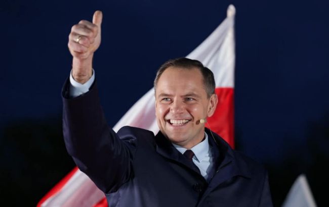 Переміг з мінімальним відривом: Навроцький стане новим президентом Польщі