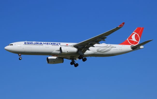 Турецкая авиакомпания возобновила полеты из Харькова