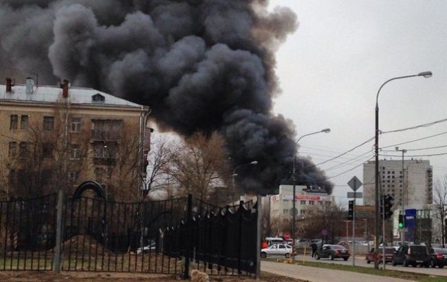 Пожежа в Москві: у північній частині міста горять склади