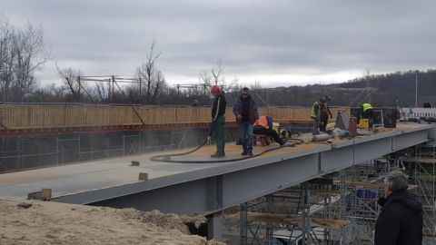 Прокуратура выявила хищения на ремонте моста в Станице Луганской