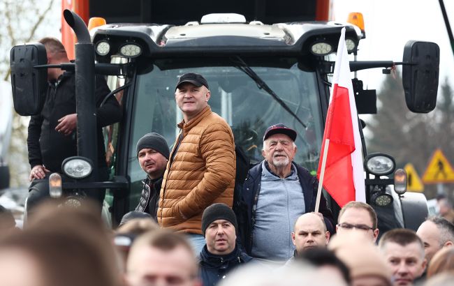 Польські фермери заблокували один з пунктів пропуску із Словаччиною: в чому причина