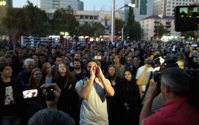 На акціях опозиції в Росії загалом затримали 290 людей