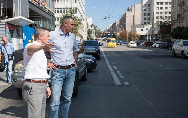 Кличко перевірив відремонтовану ділянку вул. Антоновича, яка була пошкоджена через негоду