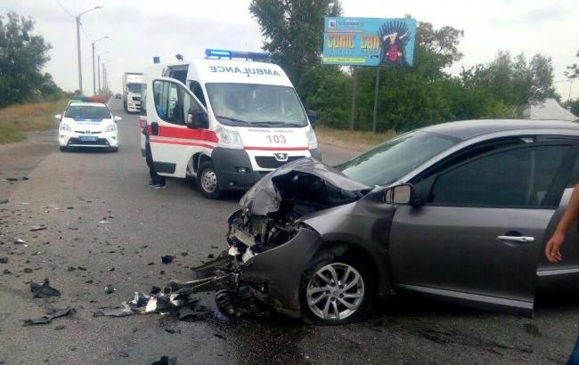В Харькове столкнулись два автомобиля, погибли двое людей