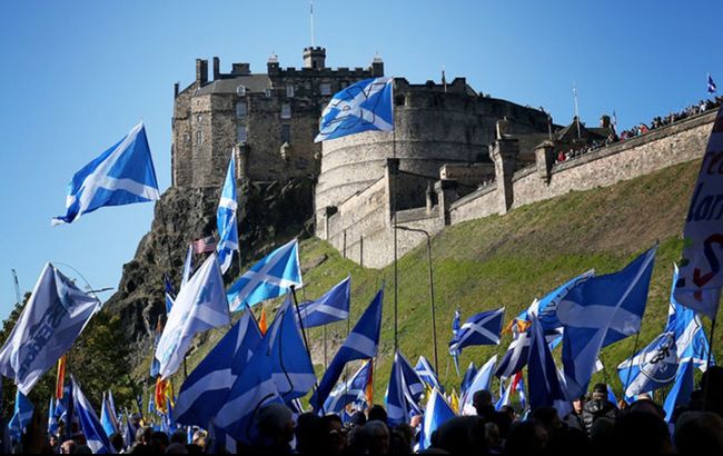 В Шотландии состоялось многотысячное шествие в поддержку независимости