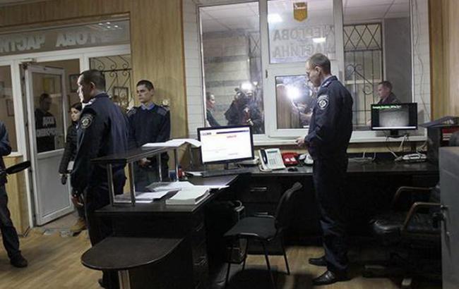 Сообщения о минировании станций метро Киева и двух аэропортов поступили от одного человека