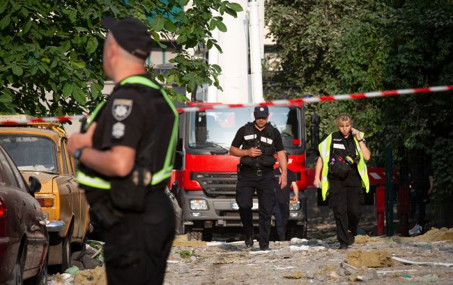 В Запорожье взорвался неизвестный вражеский военный объект, шесть человек пострадали