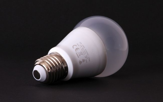 "Укрпочта" продолжила программу обмена ламп, доступно 7 млн светодиодов