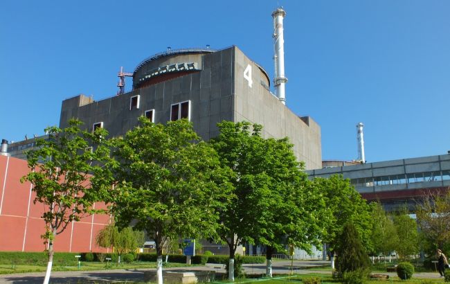 На Запорожской АЭС отключен от сети энергоблок №4