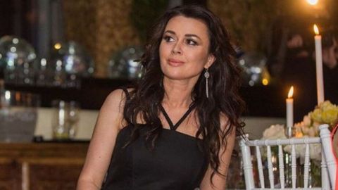 Не погоджуються з неминучим: психолог пояснила мовчання сім'ї Заворотнюк