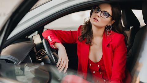 Стилист назвал три способа, которые "включают" сексуальность и женственность