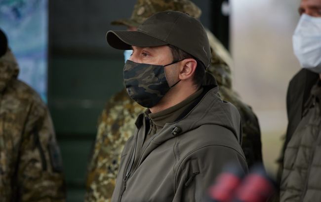 Байден должен сделать больше и помочь завершить войну на Донбассе, - Зеленский