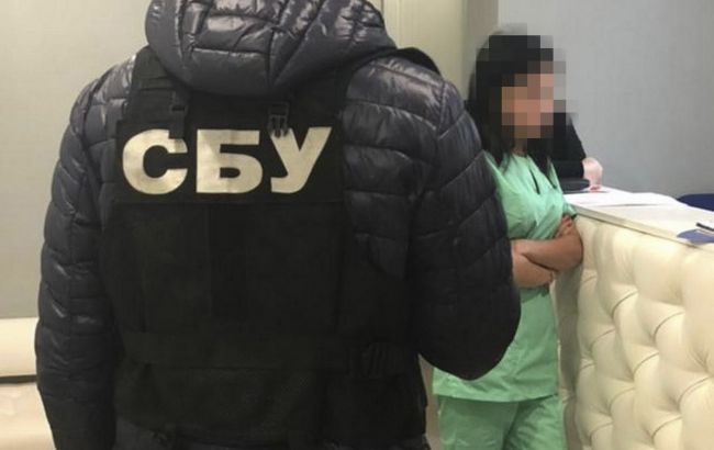 Вносили данные в "Дию". СБУ разоблачила схему подделки ПЦР-тестов
