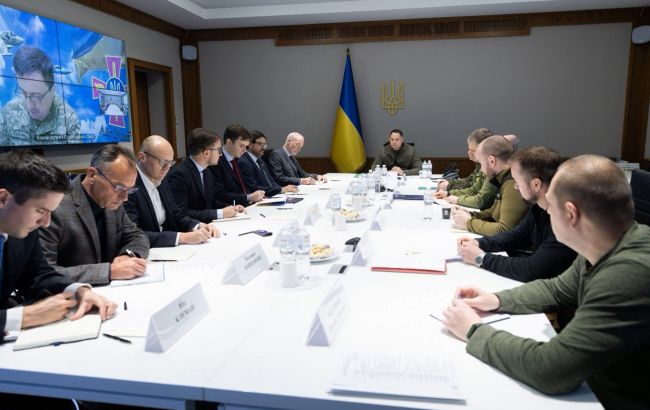 Єрмак обговорив з представниками посольств Франції, ФРН, Італії, Нідерландів та Іспанії посилення ППО