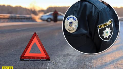 Поліцейський протаранив авто під Івано-Франківськом: є загиблі