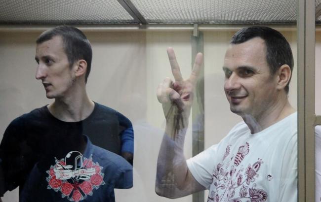 Минкульт Украины призвал мировое сообщество осудить приговор Сенцову и Кольченко