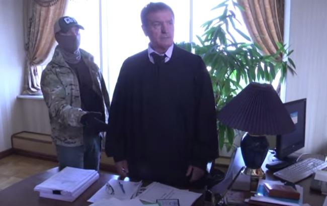 Обыск в кабинете главы Апелляционного суда Киева (видео)