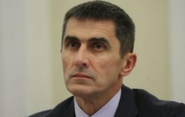 Генпрокурор України просить генпрокурора Росії роз'яснити затримання в Москві двох громадян України