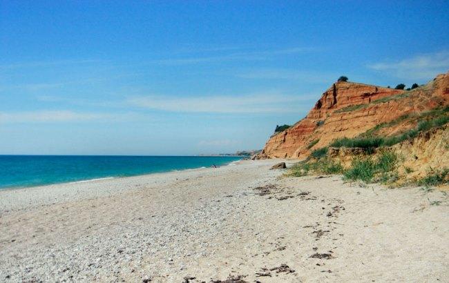 Под Севастополем обвалилось морское побережье