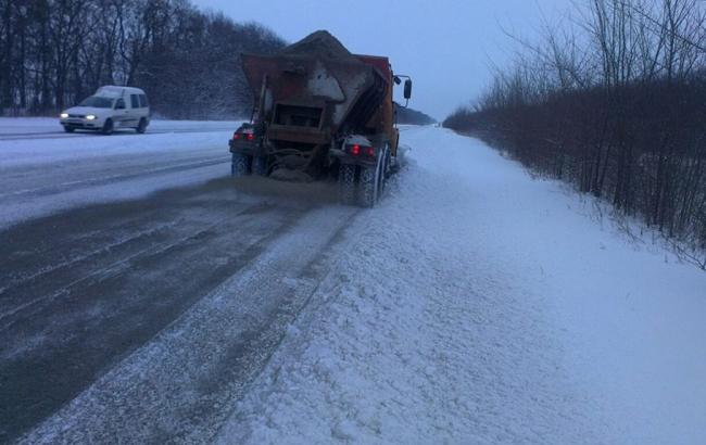 В "Укравтодоре" сообщили, когда будет возобновлено движение транспорта в Запорожской области