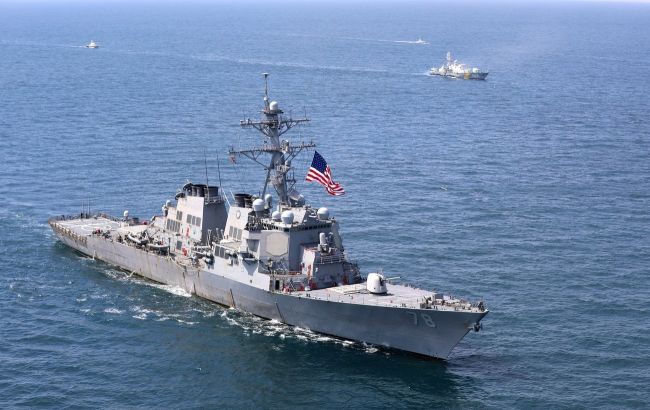 Есмінець США відправляється в Чорне море