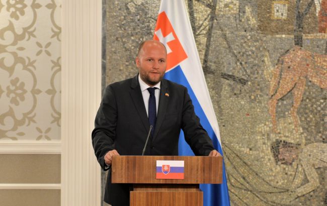 Украина запросила у Словакии 11 дополнительных САУ Zuzana 2, - Надь